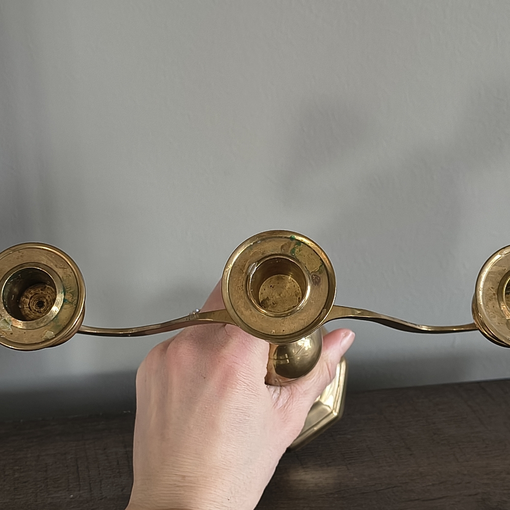 Elegant Gold Candelabra - Picture 3 of 6